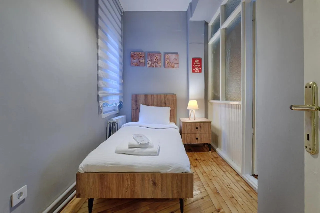 Marvelous 4 Bedroom Apartment / Perfect Location Istanbul