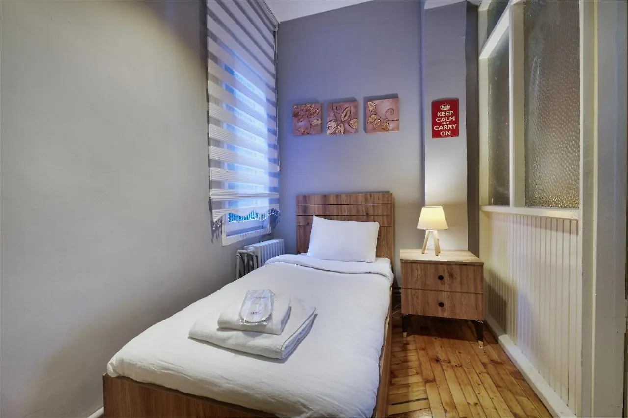 Marvelous 4 Bedroom Apartment / Perfect Location Istanbul