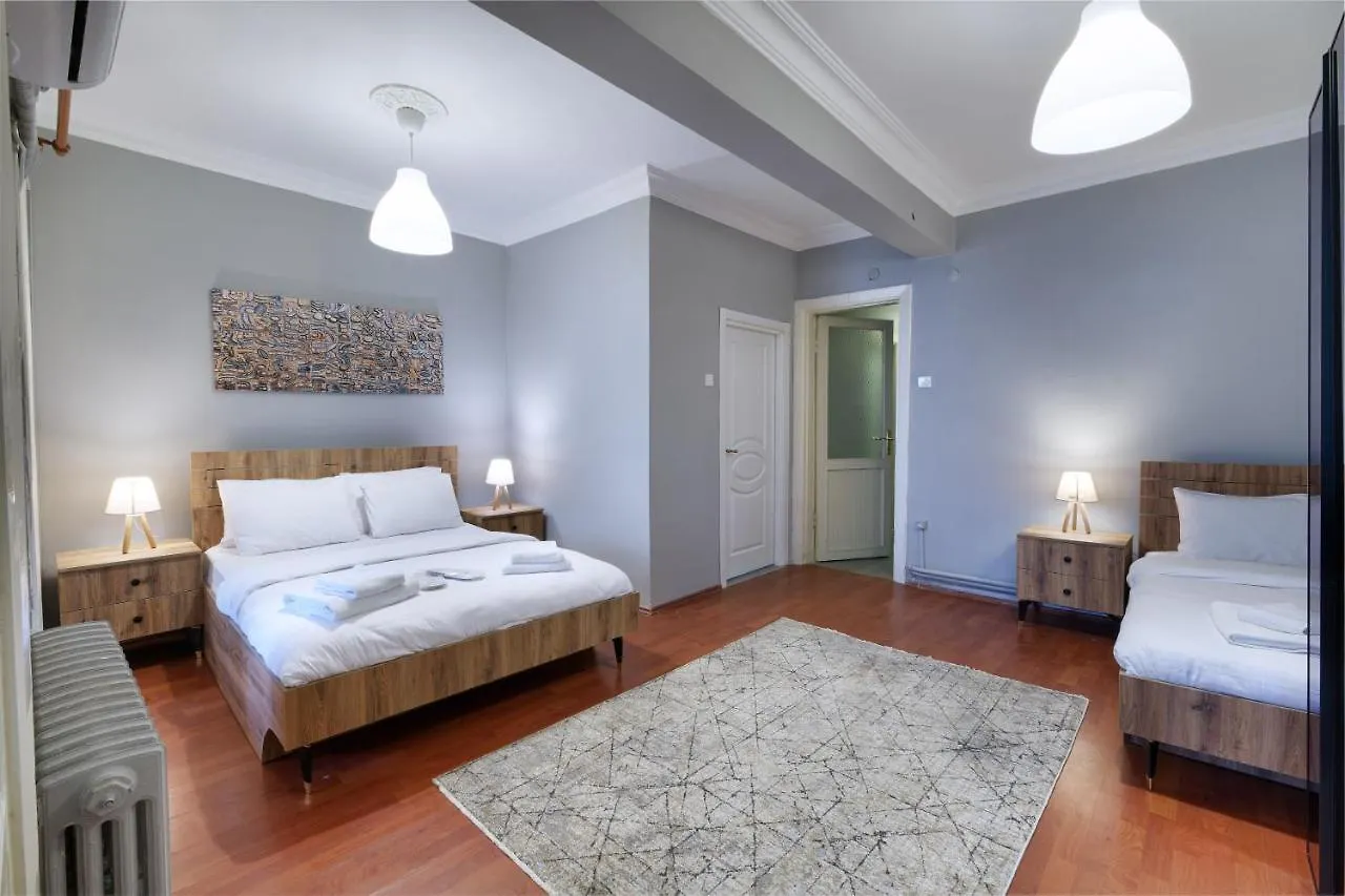 Marvelous 4 Bedroom Apartment / Perfect Location Istanbul